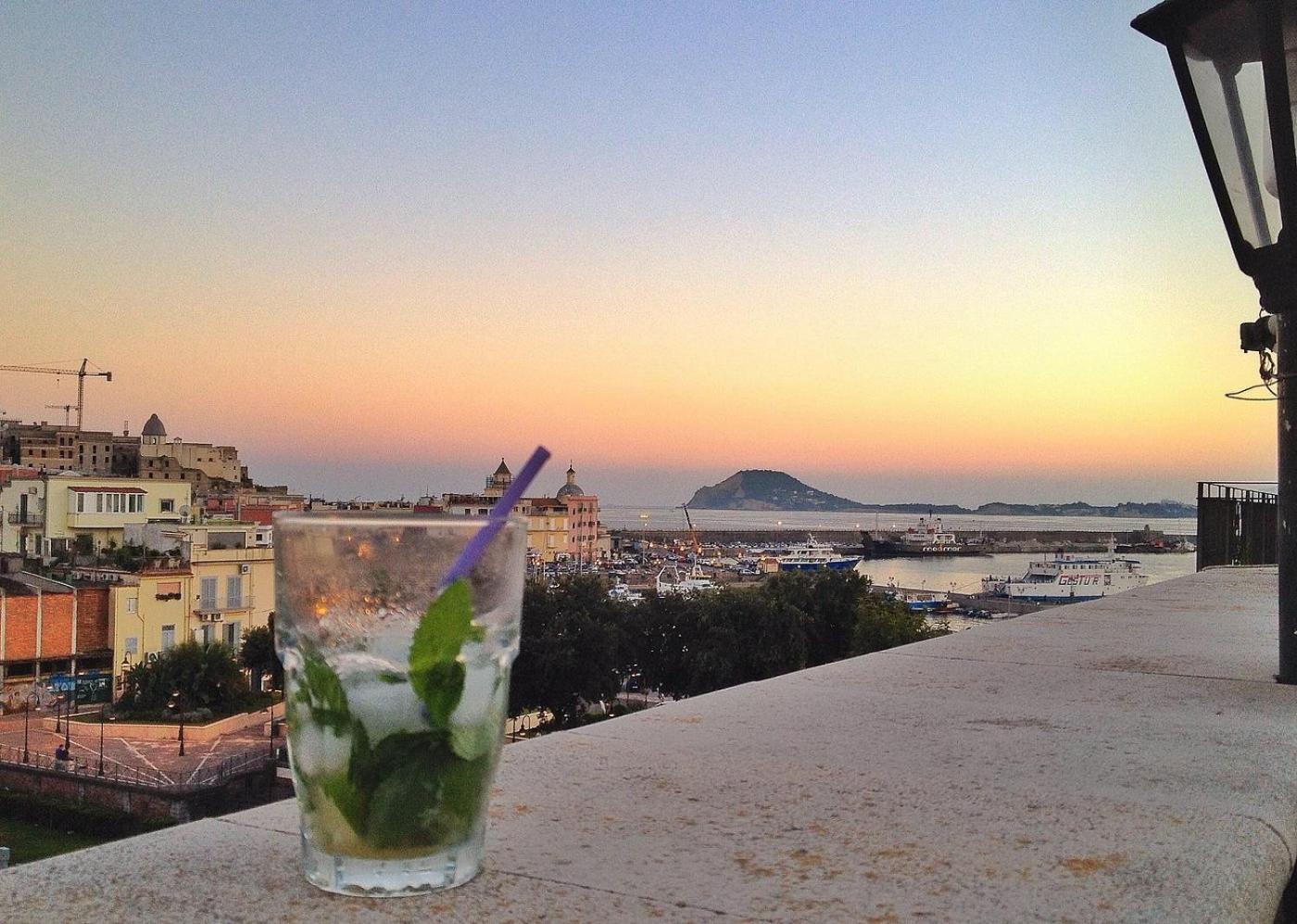 Casa Sul Serapeo Pozzuoli Buitenkant foto